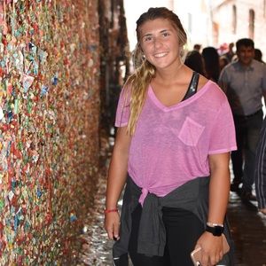 Meet your Posher, Bailey